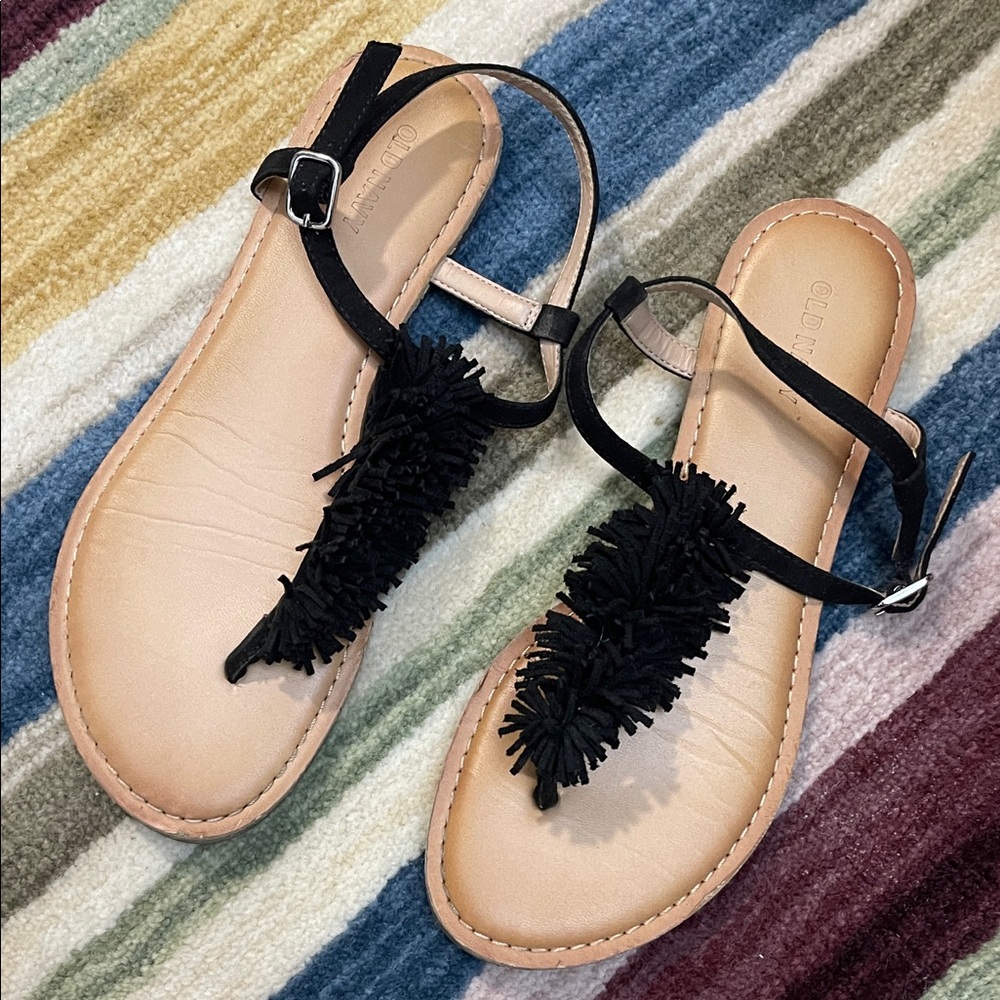 Old Navy Black Fringe T-Strap Sandals with Buckle